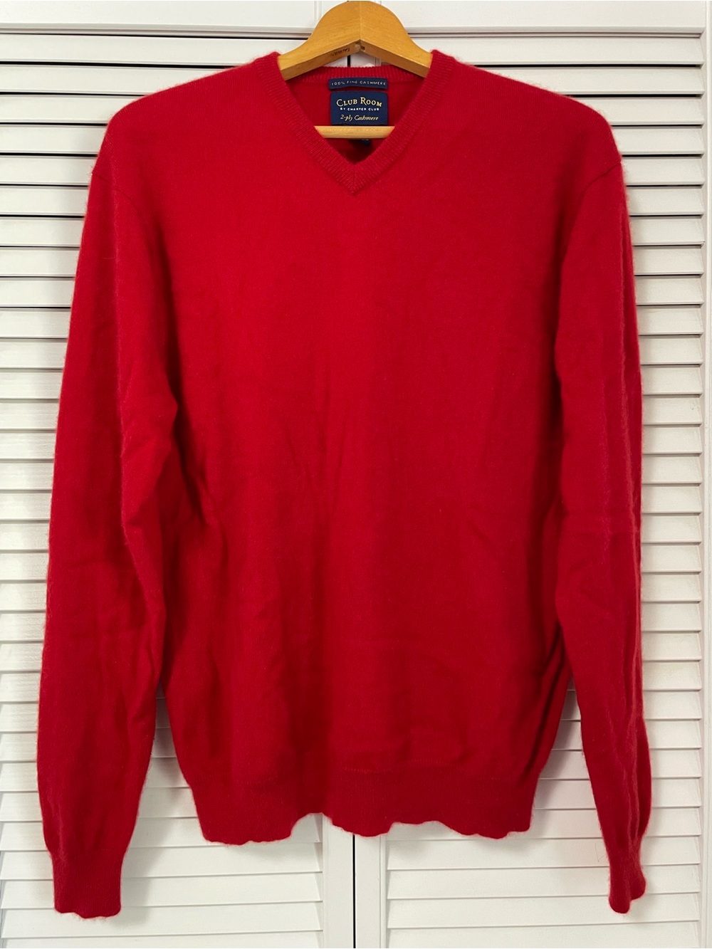 Club Room 2-Ply Cashmere Mens Medium Red Sweater V-Neck Long Sleeve Fall Holiday